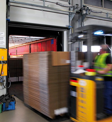 Infinitely adjustable loading ramps