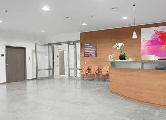  The reception area in the Universitäres Herzzentrum (UHZ) in Hamburg